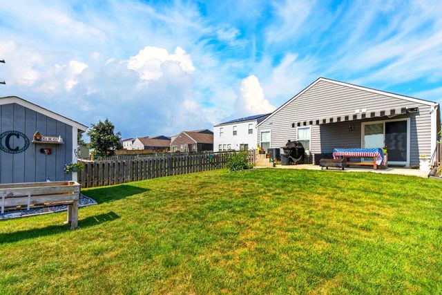 4932 Crestbrook Drive, Lockbourne, OH 43137
