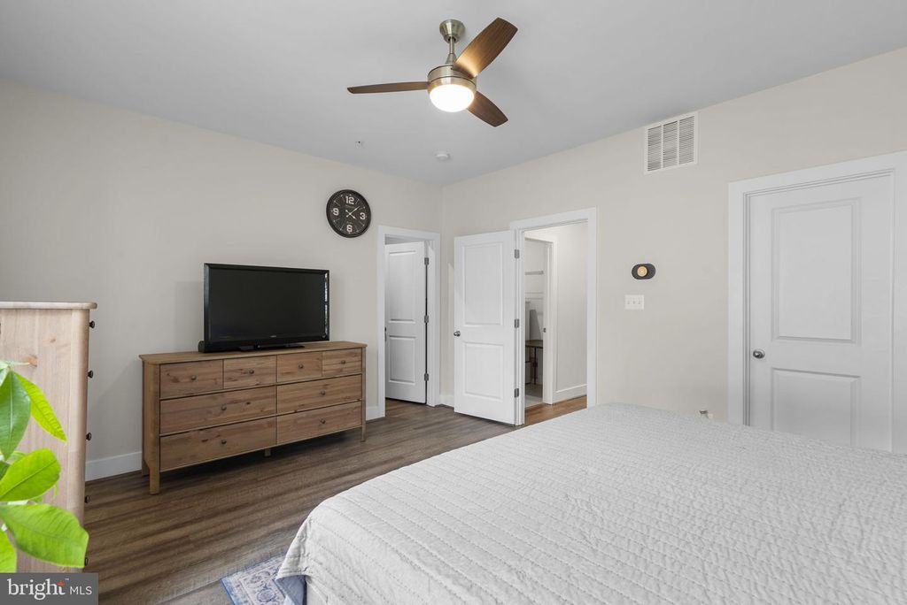 Image 28 of property listing at 2539 BUCKTHORN DR, Gambrills, MD 21054
