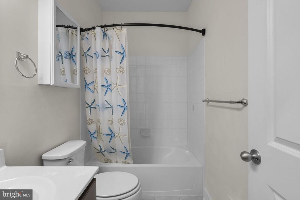 Image 34 of property listing at 2539 BUCKTHORN DR, Gambrills, MD 21054