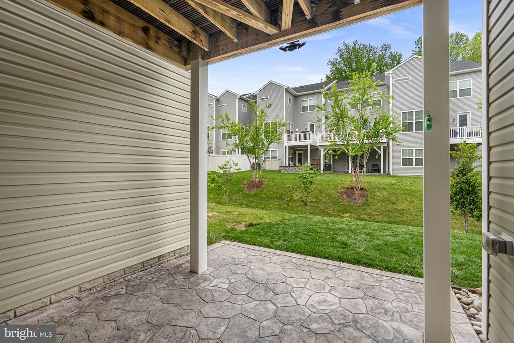 Image 38 of property listing at 2539 BUCKTHORN DR, Gambrills, MD 21054