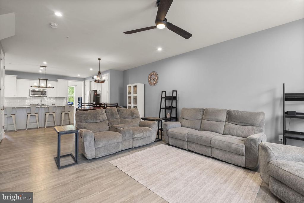 Image 4 of property listing at 2539 BUCKTHORN DR, Gambrills, MD 21054