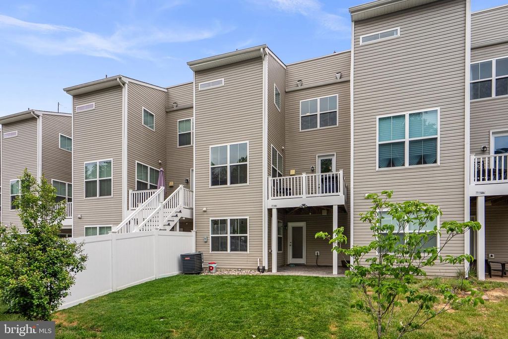 Image 39 of property listing at 2539 BUCKTHORN DR, Gambrills, MD 21054