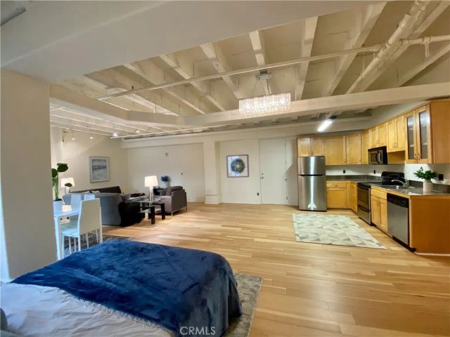 312 W 5th Street 1011, Los Angeles, CA 90013