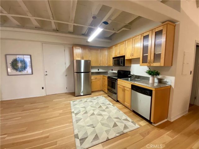 312 W 5th Street 1011, Los Angeles, CA 90013