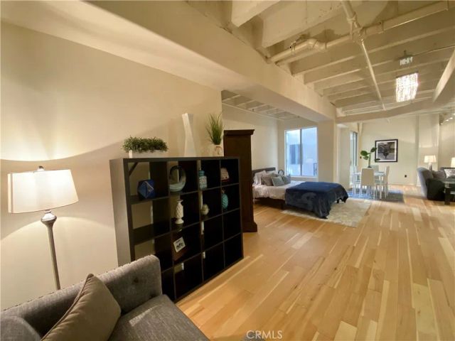 312 W 5th Street 1011, Los Angeles, CA 90013
