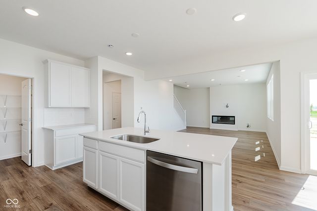 3896 Sterling Drive, Whitestown, IN 46075