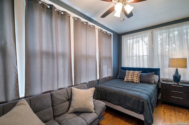 343 W GRAMERCY PL, San Antonio, TX 78212