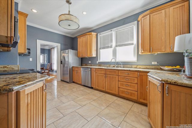 343 W GRAMERCY PL, San Antonio, TX 78212