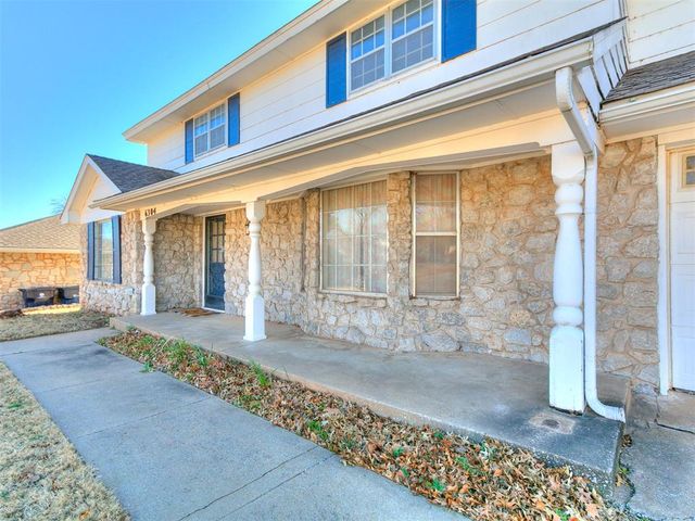 6304 Lansbrook Lane, Oklahoma City, OK 73132