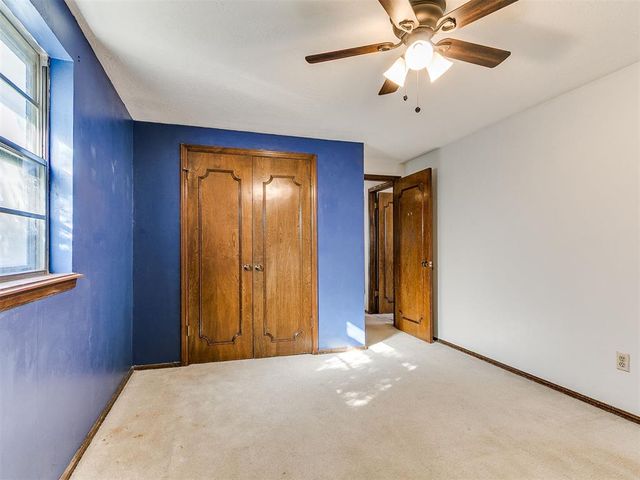 6304 Lansbrook Lane, Oklahoma City, OK 73132