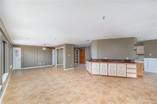 5321 N 10th Street 503, Mcallen, TX 78504