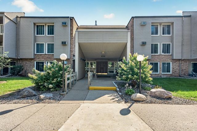 4045 Hodgson Road 317, Shoreview, MN 55126