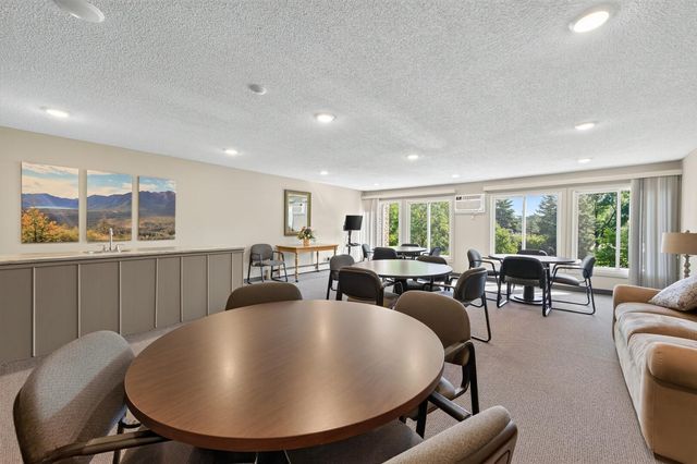 4045 Hodgson Road 317, Shoreview, MN 55126