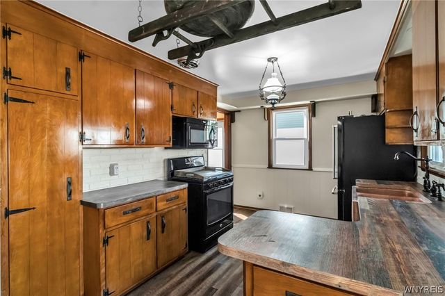 1316 Moll Street, North Tonawanda, NY 14120