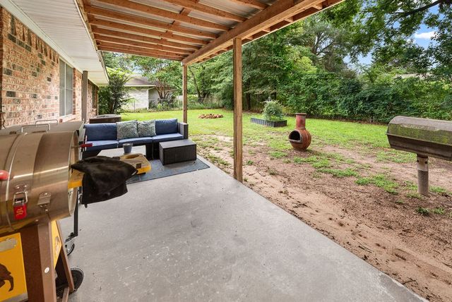 725 W BLAIR ST, Mineola, TX 75773