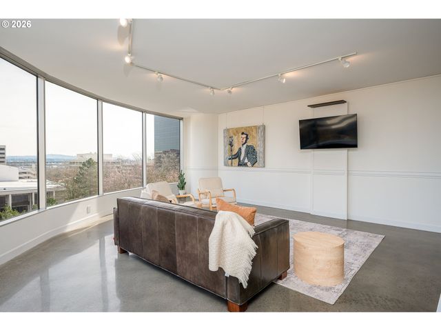 1500 Sw 5TH Ave 703, Portland, OR 97201