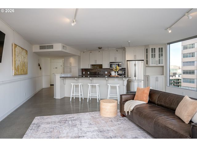 1500 Sw 5TH Ave 703, Portland, OR 97201