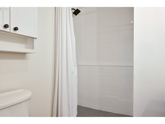 1500 Sw 5TH Ave 703, Portland, OR 97201