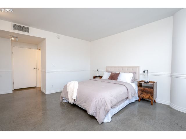 1500 Sw 5TH Ave 703, Portland, OR 97201