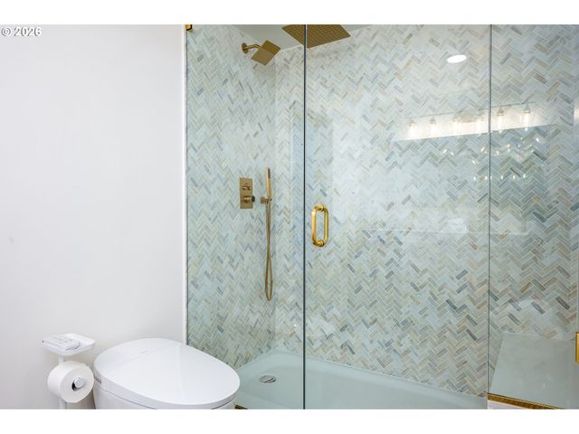 1500 Sw 5TH Ave 703, Portland, OR 97201