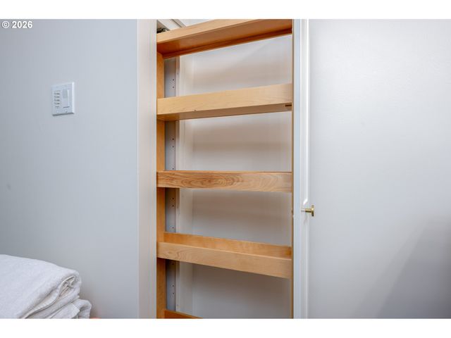 1500 Sw 5TH Ave 703, Portland, OR 97201