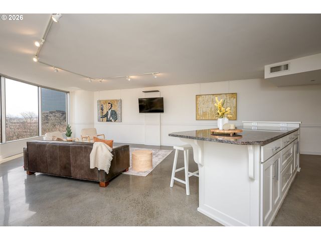 1500 Sw 5TH Ave 703, Portland, OR 97201