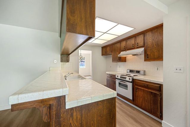 1005 Friars Ct, Carmichael, CA 95608