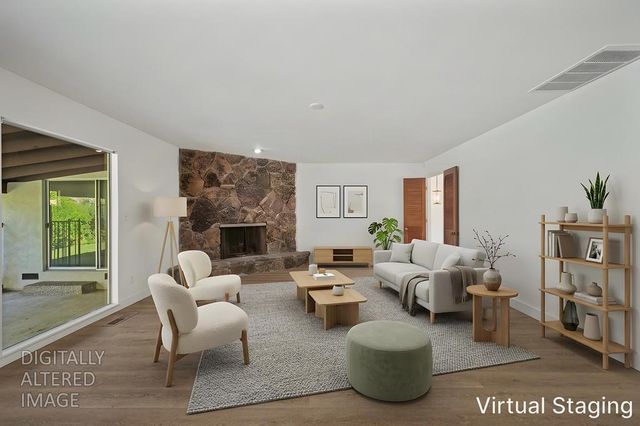 1005 Friars Ct, Carmichael, CA 95608