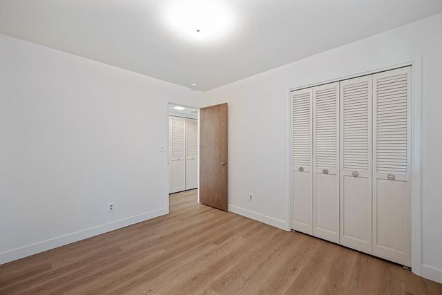 1005 Friars Ct, Carmichael, CA 95608