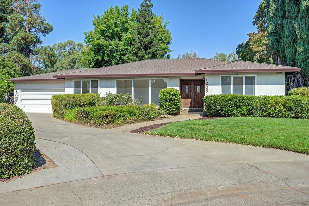 1005 Friars Ct, Carmichael, CA 95608