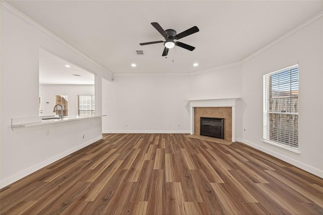 2834 Martina Drive, Friendswood, TX 77546