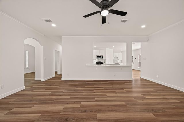 2834 Martina Drive, Friendswood, TX 77546