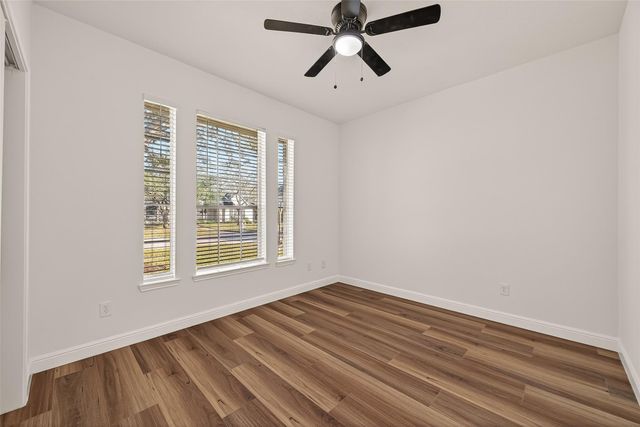 2834 Martina Drive, Friendswood, TX 77546