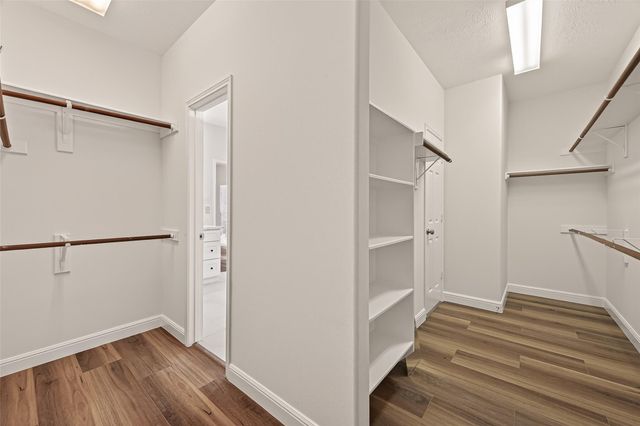 2834 Martina Drive, Friendswood, TX 77546