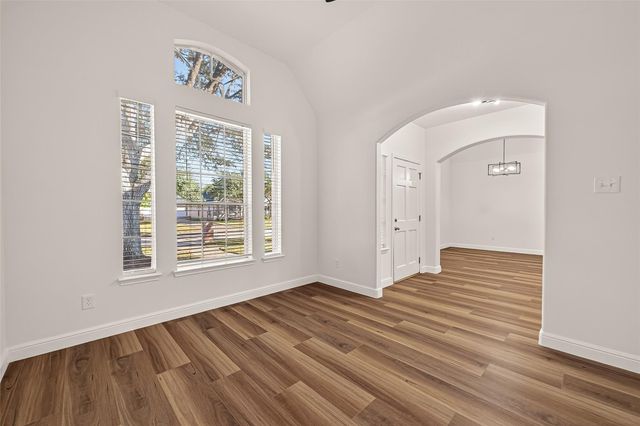 2834 Martina Drive, Friendswood, TX 77546