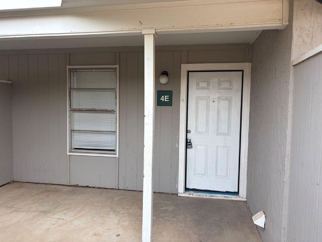 3211 35th Street, E, Lubbock, TX 79413