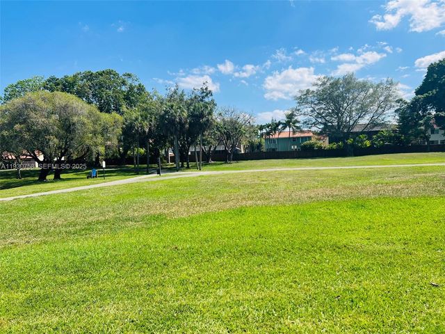 10670 SW 156th Pl 304, Miami, FL 33196