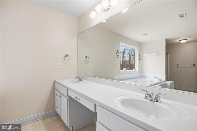 1000 SOLOMON FRAZIER, Saint Leonard, MD 20685