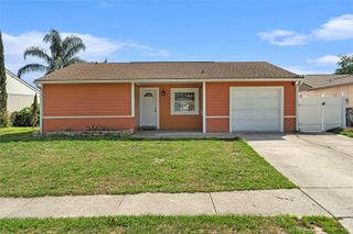 5706 CARROLLWOOD MEADOWS DRIVE, Tampa, FL 33625
