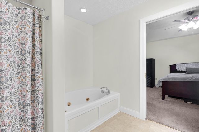 111 Catbird Court, Havelock, NC 28532