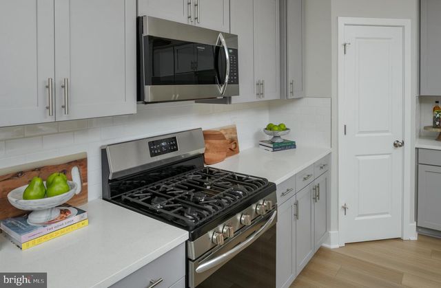 6990 FARRAGUT DR, Bryans Road, MD 20616