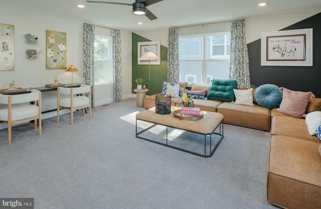 6990 FARRAGUT DR, Bryans Road, MD 20616