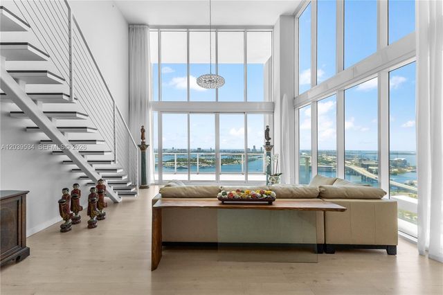 1040 Biscayne Boulevard 3101, Miami, FL 33132