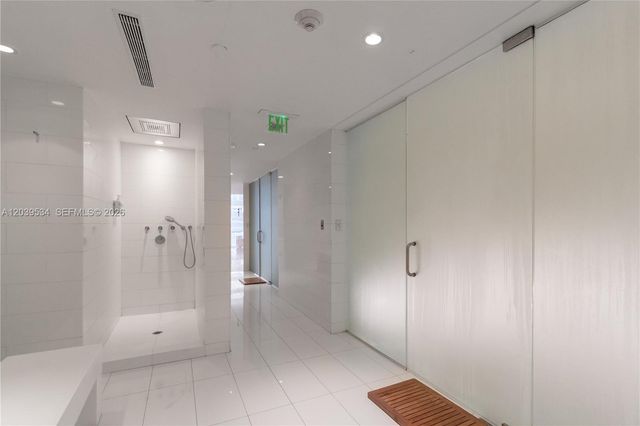 1040 Biscayne Boulevard 3101, Miami, FL 33132