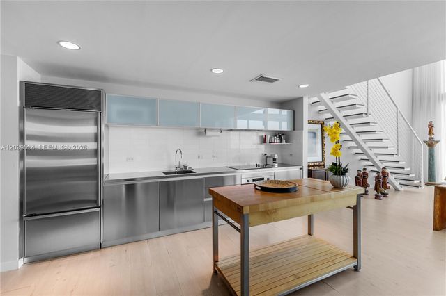 1040 Biscayne Boulevard 3101, Miami, FL 33132