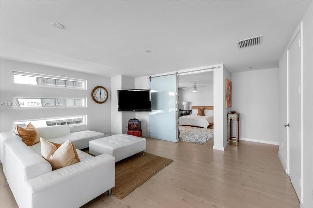 1040 Biscayne Boulevard 3101, Miami, FL 33132