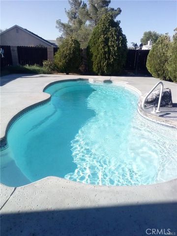 432 Vista, Ridgecrest, CA 93555