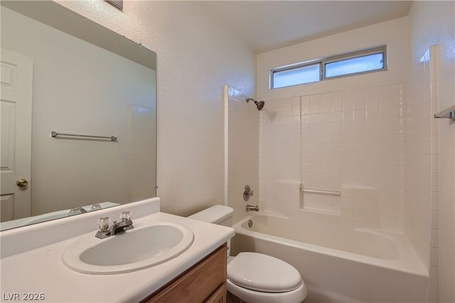 7316 Maiden Run Avenue, Las Vegas, NV 89130