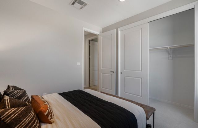 23 Calle Reflejo, Santa Fe, NM 87508