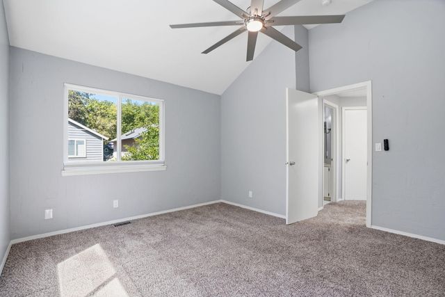 17733 SW Pointe Forest Court, Beaverton, OR 97006